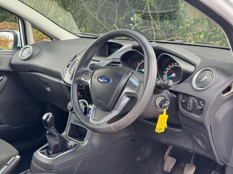 Ford Fiesta 1.25 Style Euro 5 3dr 36