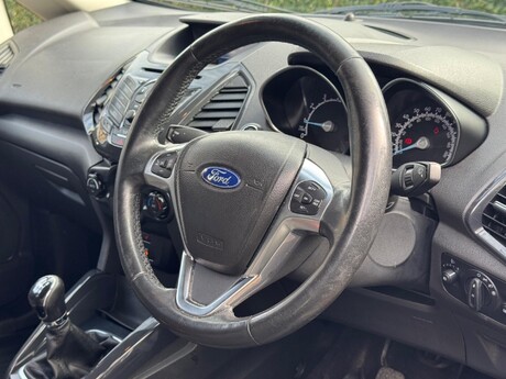 Ford Ecosport 1.0T EcoBoost Titanium 2WD Euro 6 (s/s) 5dr 27