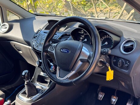 Ford Fiesta 1.0T EcoBoost Zetec S Euro 6 (s/s) 3dr 14