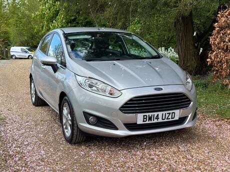 Ford Fiesta 1.0T EcoBoost Zetec Euro 5 (s/s) 5dr 1