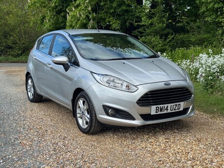 Ford Fiesta 1.0T EcoBoost Zetec Euro 5 (s/s) 5dr 4