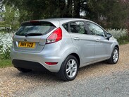 Ford Fiesta 1.0T EcoBoost Zetec Euro 5 (s/s) 5dr 9