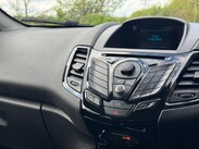 Ford Fiesta 1.0T EcoBoost Zetec Euro 5 (s/s) 5dr 30