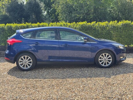 Ford Focus 1.5 TDCi Titanium Euro 6 (s/s) 5dr 6