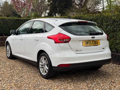 Ford Focus 1.0T EcoBoost Zetec Euro 6 (s/s) 5dr 1