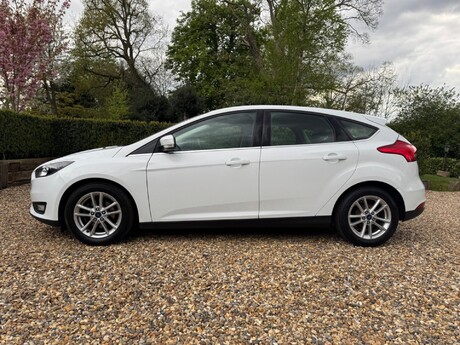 Ford Focus 1.0T EcoBoost Zetec Euro 6 (s/s) 5dr 6