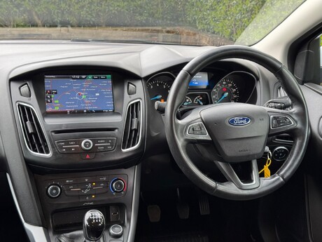 Ford Focus 1.0T EcoBoost Zetec Euro 6 (s/s) 5dr 13
