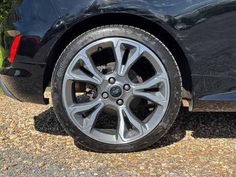 Ford Fiesta 1.0T EcoBoost ST-Line Euro 6 (s/s) 3dr 23