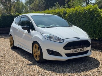 Ford Fiesta 1.0T EcoBoost ST-Line Euro 6 (s/s) 3dr