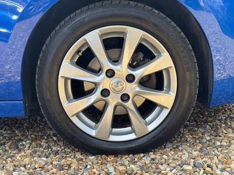 Vauxhall Corsa 1.2 SE Euro 6 5dr 16