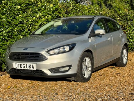 Ford Focus 1.0T EcoBoost Zetec Euro 6 (s/s) 5dr 1