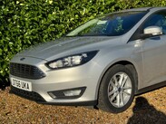 Ford Focus 1.0T EcoBoost Zetec Euro 6 (s/s) 5dr 7