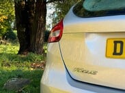 Ford Focus 1.0T EcoBoost Zetec Euro 6 (s/s) 5dr 12