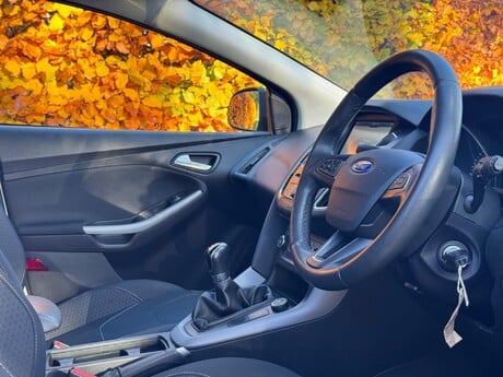 Ford Focus 1.0T EcoBoost Zetec Euro 6 (s/s) 5dr 20