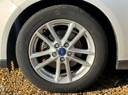 Ford Focus 1.0T EcoBoost Zetec Euro 6 (s/s) 5dr 32