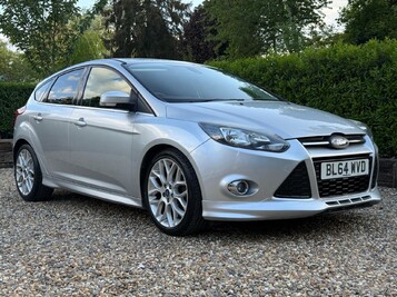 Ford Focus 1.0T EcoBoost Zetec S Euro 5 (s/s) 5dr