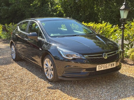 Vauxhall Astra 1.4i Turbo Design Euro 6 5dr 1