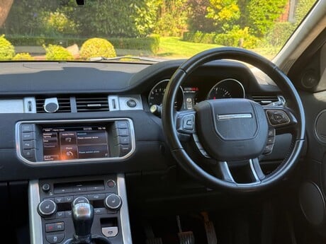 Land Rover Range Rover Evoque 2.2 SD4 Pure 4WD Euro 5 (s/s) 5dr 7