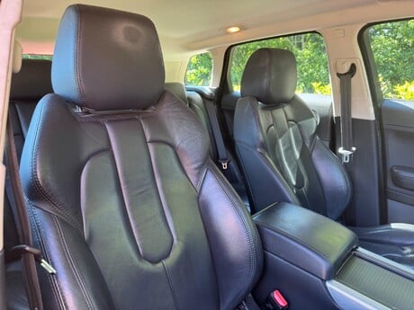 Land Rover Range Rover Evoque 2.2 SD4 Pure 4WD Euro 5 (s/s) 5dr 34