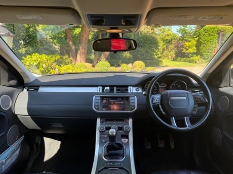Land Rover Range Rover Evoque 2.2 SD4 Pure 4WD Euro 5 (s/s) 5dr 8