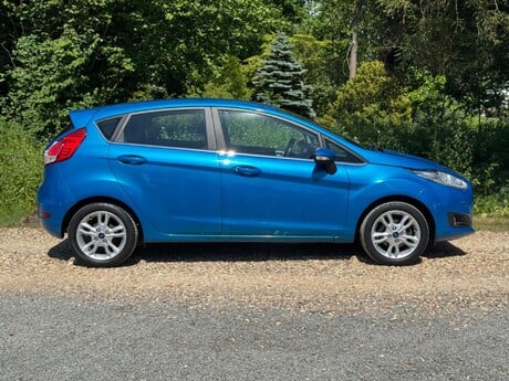 Ford Fiesta 1.0T EcoBoost Zetec Euro 6 (s/s) 5dr 8
