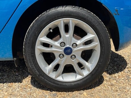 Ford Fiesta 1.0T EcoBoost Zetec Euro 6 (s/s) 5dr 25