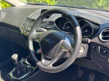 Ford Fiesta 1.0T EcoBoost Zetec Euro 6 (s/s) 5dr 30