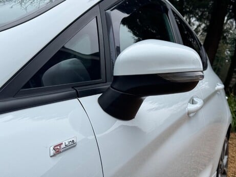 Ford Fiesta 1.0T EcoBoost ST-Line X Edition Euro 6 (s/s) 5dr 4