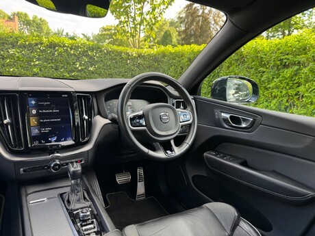 Volvo XC60 2.0 T5 R-Design Auto AWD Euro 6 (s/s) 5dr 11