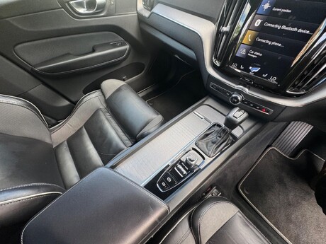 Volvo XC60 2.0 T5 R-Design Auto AWD Euro 6 (s/s) 5dr 14