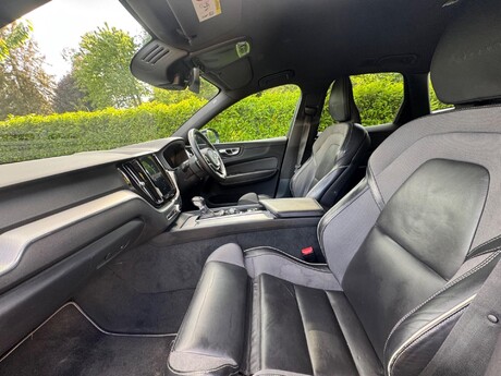 Volvo XC60 2.0 T5 R-Design Auto AWD Euro 6 (s/s) 5dr 40
