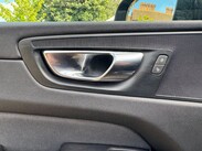 Volvo XC60 2.0 T5 R-Design Auto AWD Euro 6 (s/s) 5dr 44