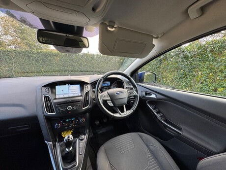 Ford Focus 1.0T EcoBoost Titanium Euro 6 (s/s) 5dr 14