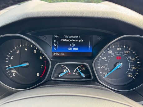 Ford Focus 1.0T EcoBoost Titanium Euro 6 (s/s) 5dr 36