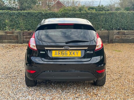Ford Fiesta 1.0T EcoBoost Titanium X Euro 6 (s/s) 5dr 3
