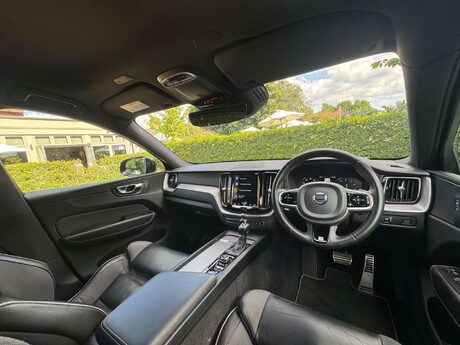Volvo XC60 2.0 T5 R-Design Auto AWD Euro 6 (s/s) 5dr 10