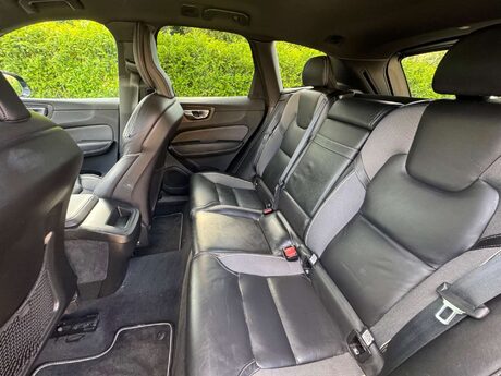Volvo XC60 2.0 T5 R-Design Auto AWD Euro 6 (s/s) 5dr 21