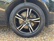 Volvo XC60 2.0 T5 R-Design Auto AWD Euro 6 (s/s) 5dr 28