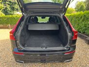 Volvo XC60 2.0 T5 R-Design Auto AWD Euro 6 (s/s) 5dr 37