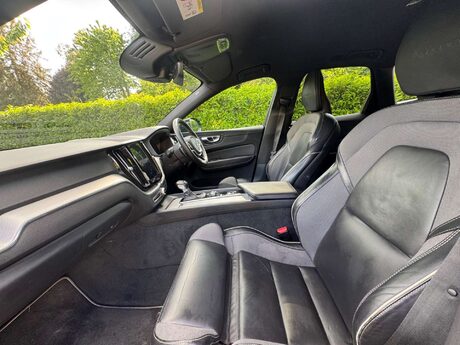 Volvo XC60 2.0 T5 R-Design Auto AWD Euro 6 (s/s) 5dr 40