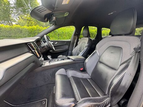 Volvo XC60 2.0 T5 R-Design Auto AWD Euro 6 (s/s) 5dr 41