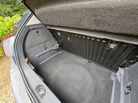 Vauxhall Corsa 1.4i ecoTEC Sport Euro 6 3dr 9
