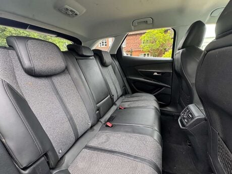 Peugeot 3008 1.6 BlueHDi Allure EAT Euro 6 (s/s) 5dr 16