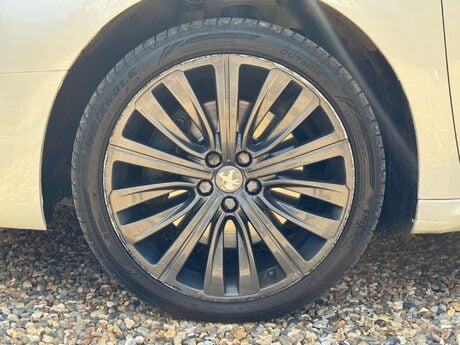 Peugeot 508 2.0 BlueHDi GT Auto Euro 6 (s/s) 5dr 32