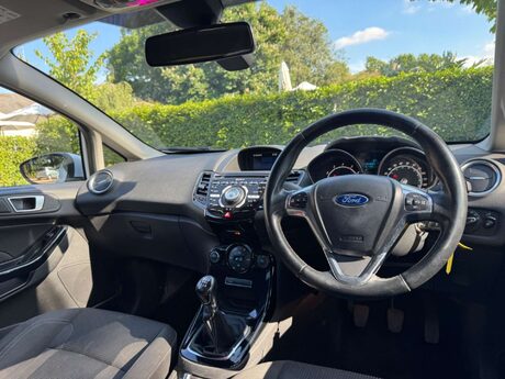 Ford Fiesta 1.0T EcoBoost Titanium Euro 6 (s/s) 5dr 8