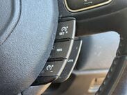 Land Rover Range Rover Evoque 2.2 SD4 Pure 4WD Euro 5 (s/s) 5dr 19