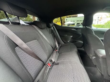 Vauxhall Astra 1.4i Turbo SRi Euro 6 5dr 15