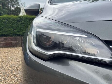 Vauxhall Astra 1.4i Turbo SRi Euro 6 5dr 31
