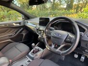 Ford Focus 1.0T EcoBoost ST-Line Euro 6 (s/s) 5dr 14