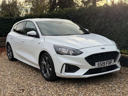 Ford Focus 1.0T EcoBoost ST-Line Euro 6 (s/s) 5dr